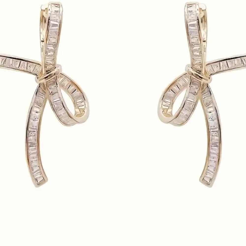 Earrings - Picture 4 of 8